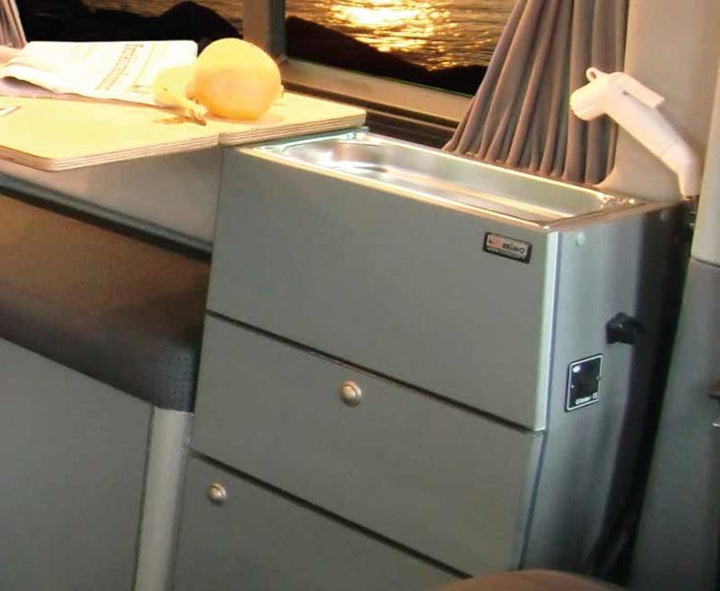 VW T6, VW T5 kitchen module including technical parts (installed)