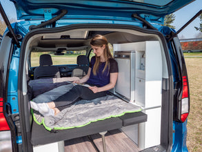Reimo Camp bed with folding bench seat for VW Caddy 5 L2 - image 3