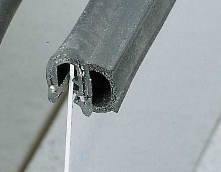 Seal profile universal 50m, side bead (car door/window)