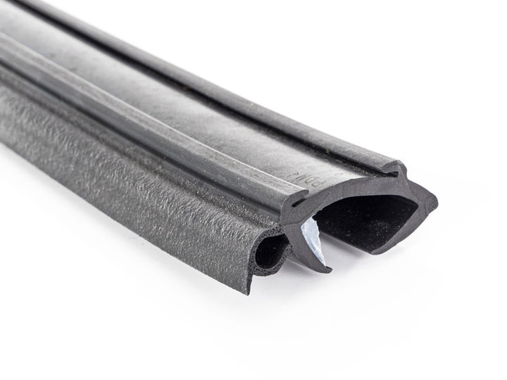 Sandwich profile for hinged window