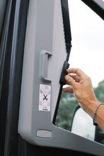 Remis REMIfront rollo side windows right/left Sprinter ab Bj. 2019 - 37469 | Stahlor image 6
