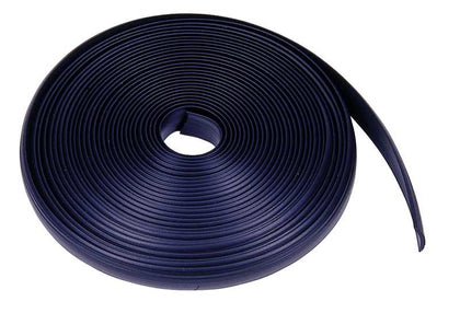 Cladding strip for screw channel