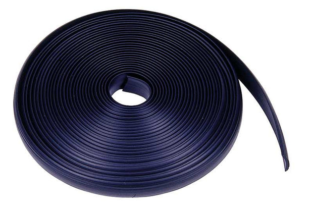Cladding strip for screw channel
