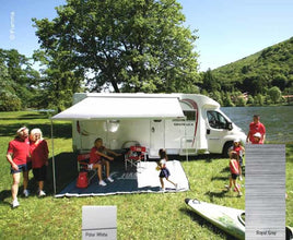 FIAMM Wall awning F45S 450 - Housing: Polar White - Cloth: Royal Grey - 437717 | Stahlor image 1