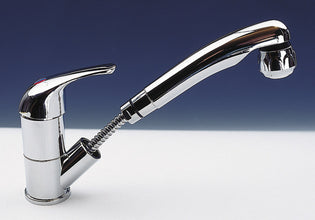 REICH Water amature single lever mixer KAMA - Pull-out shower combination - 63053 | Stahlor image 1