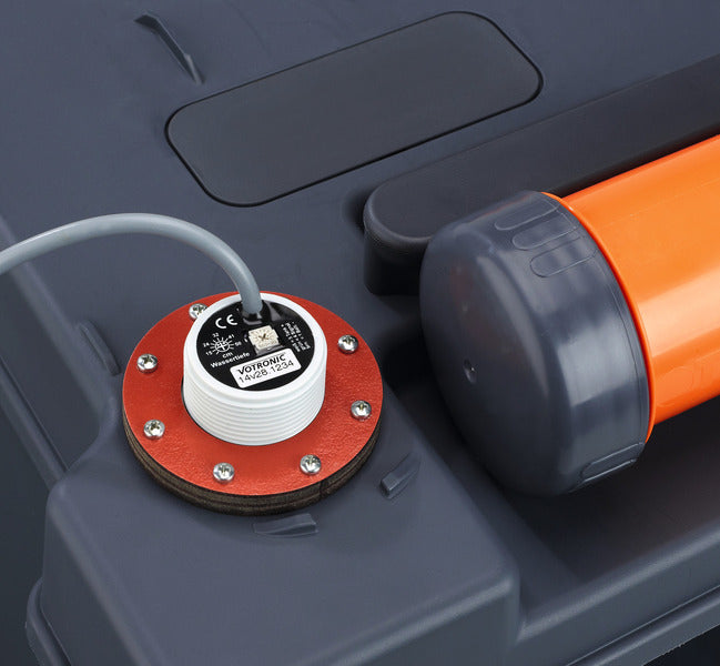 Votronic tank electrode for fecal tank