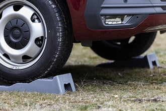 Fiamma Level Up step wedges up to 5 tons per axle - 2 pieces - 912394 | Stahlor image 3