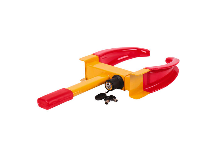 Wheel claw including 2 keys