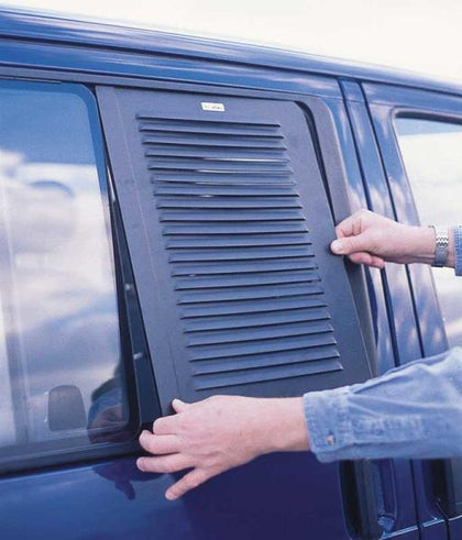 Ventilation grilles for the living space -
